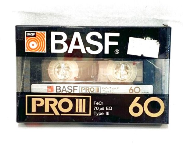 画像1: ▲買取品▲ BASF PRO III 60 (ノーマルポジション)  カセットテープ (1)