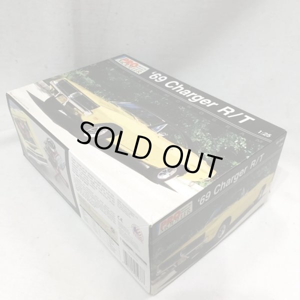 画像4: ▲買取品▲ レベル モノグラム 1/25 ダッジ `69 チャージャー R/T Revell Monogram Dodge `69 Charger R/T (4)
