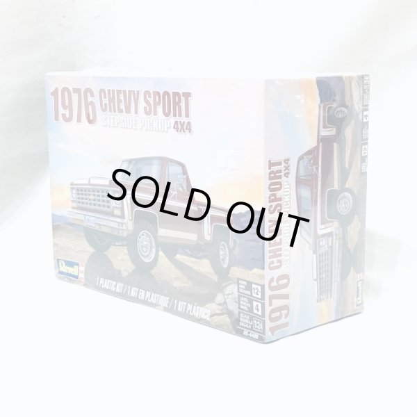 画像2: ▲買取品▲ レベル 1/25 シェビー スポーツ ステップサイド ピックアップ 1976 Revell Chevy Sport Stepside Pickup (2)