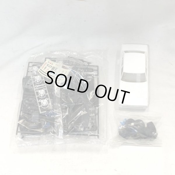 画像8: ▲買取品▲ LS 1/24 ケンメリスカイライン 2000GT ぶっちぎりシリーズ 仏恥義理 拳牝利 (8)