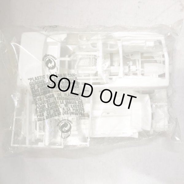 画像7: ▲買取品▲ レベル  1/24 「刑事ナッシュ・ブリッジス」`71 キューバ コンバーチブル  クライスラー Revell ``Nash Bridges`` `71 `Cuba Convertible (7)