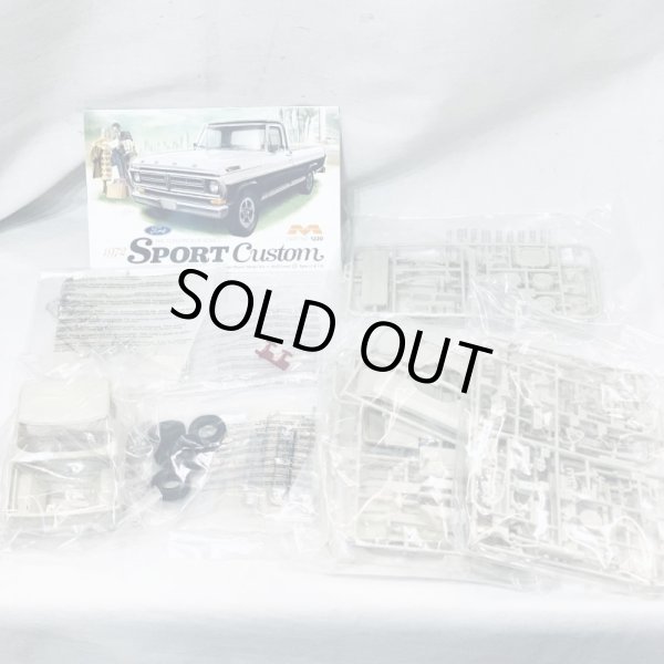 画像6: ▲買取品▲ メビウスモデル 1/25 フォード スポーツカスタム 1972 MOEBIUS MODELS Ford Sport Custom  (6)