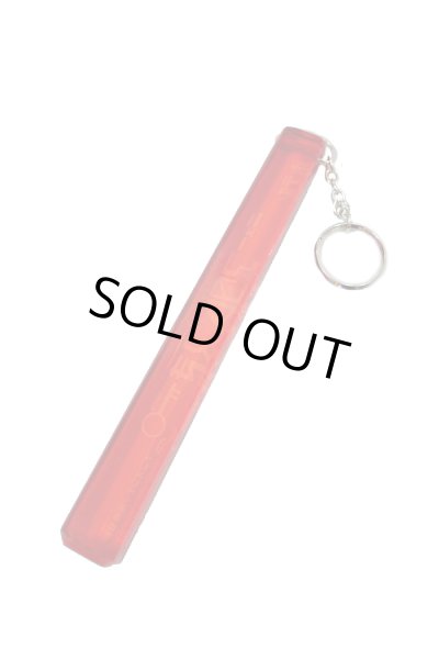 画像2: 【ADMSKI】期間限定 大阪名物アダムスキーみやげ "ホテルニューアダムスきー" アクリル棒キーホルダー / レッド (2)