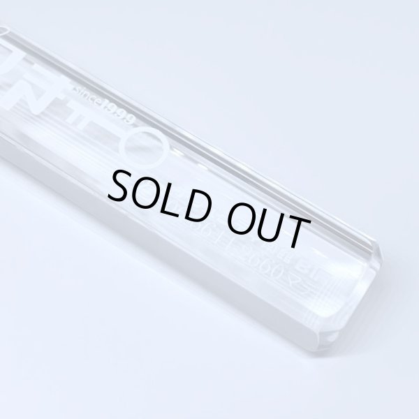 画像4: 【ADMSKI】新色 大阪名物アダムスキーみやげ マイナーチェンジ版 "ホテルニューアダムスきー" アクリル棒キーホルダー / クリア (4)